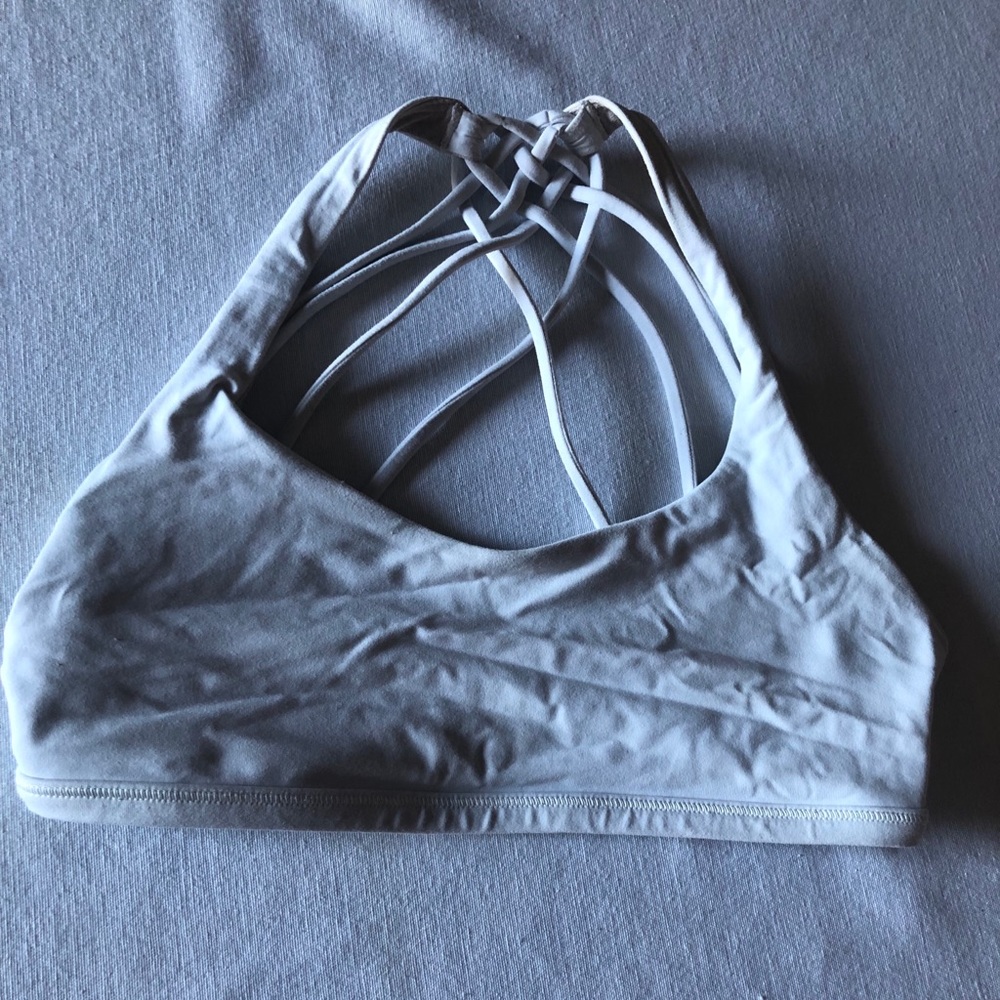 Lululemon Free to be Wild bra